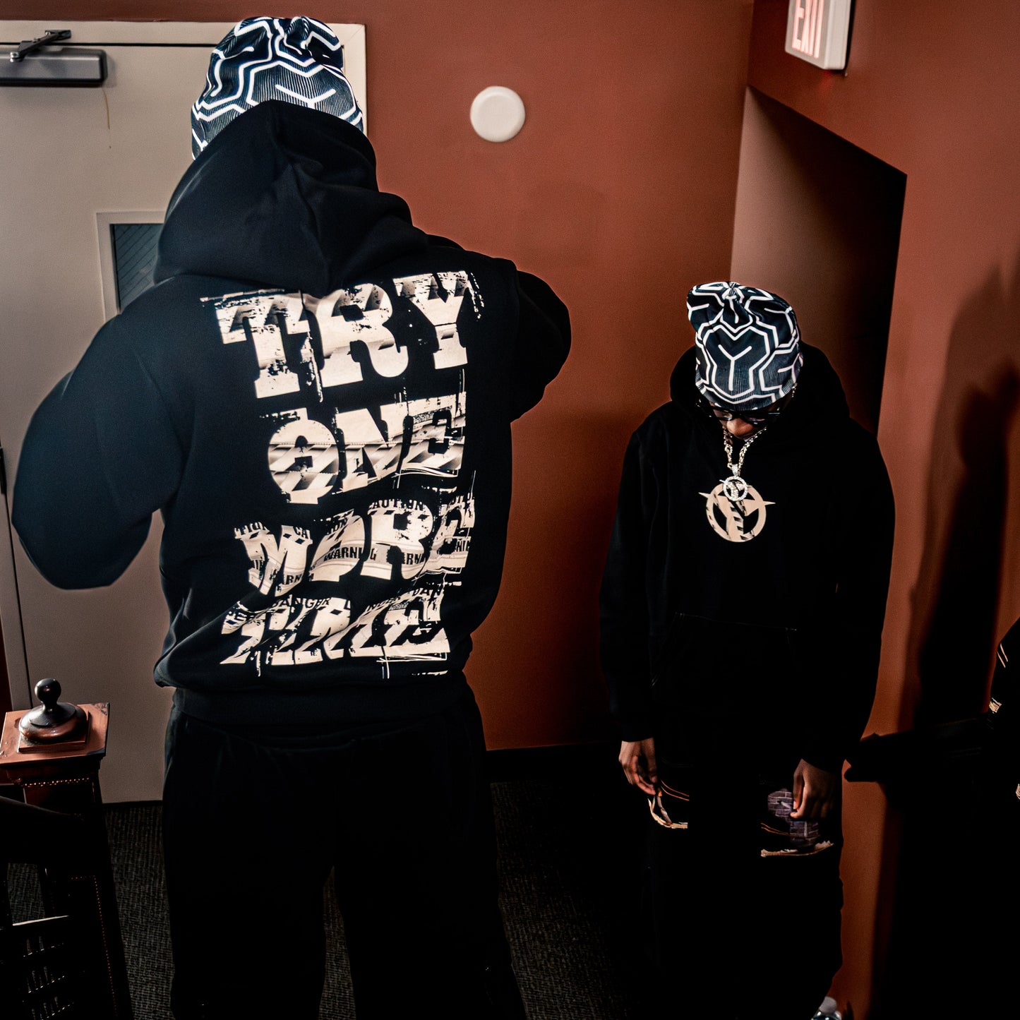 CNSTRCT HOODIE - BLACK